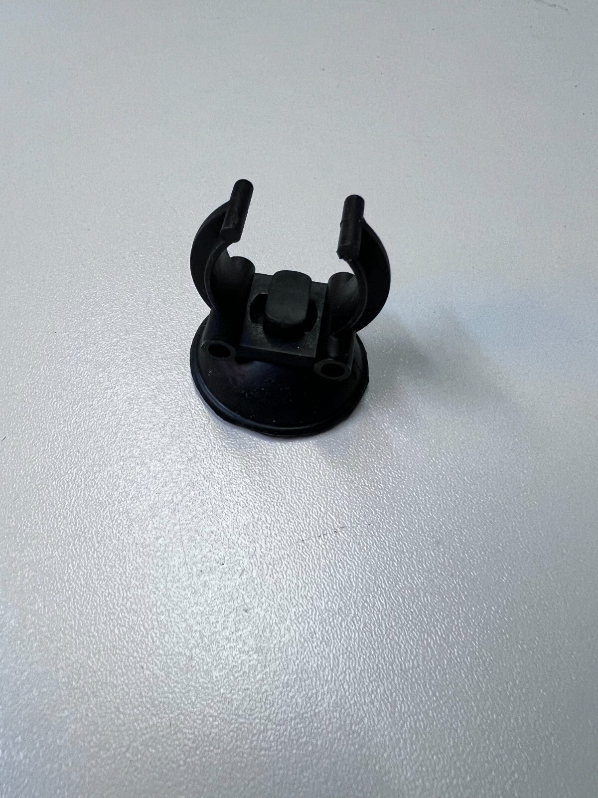 Aquarium Terrarium Saugnapf-Halter Clips Schlauch-Rohrhalter