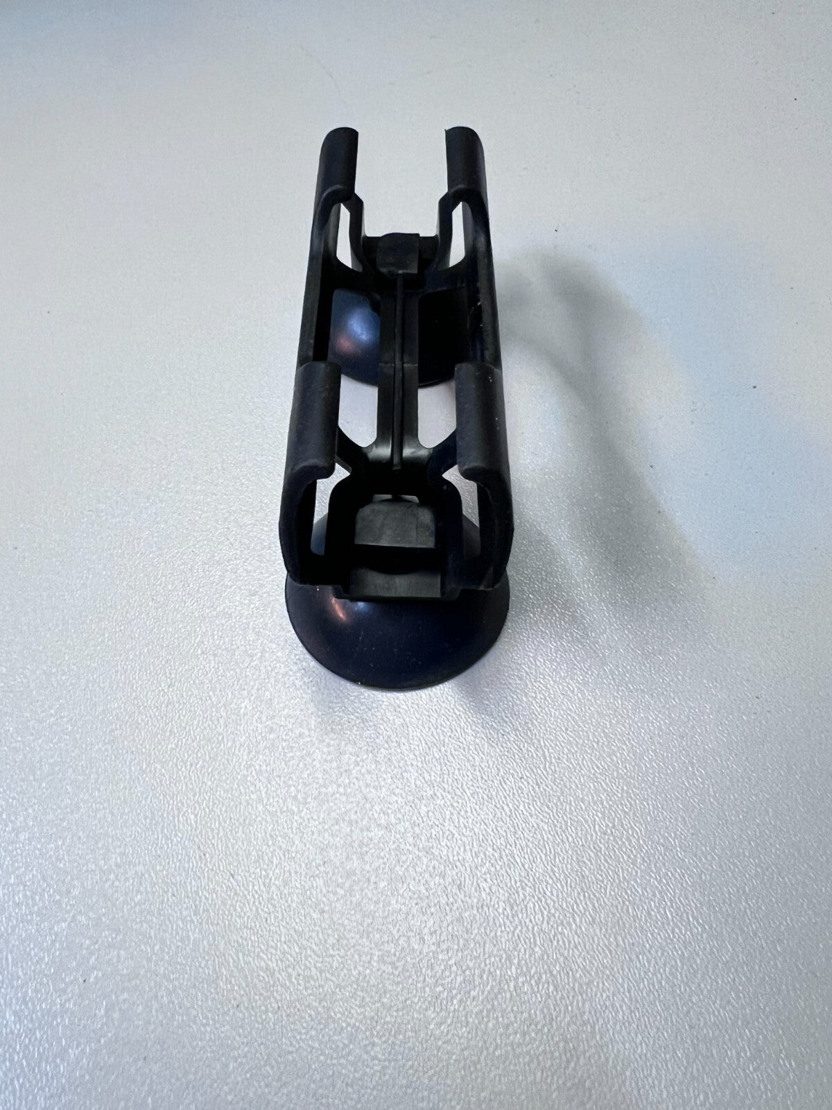 Aquarium Terrarium Saugnapf-Halter Clips Schlauch-Rohrhalter