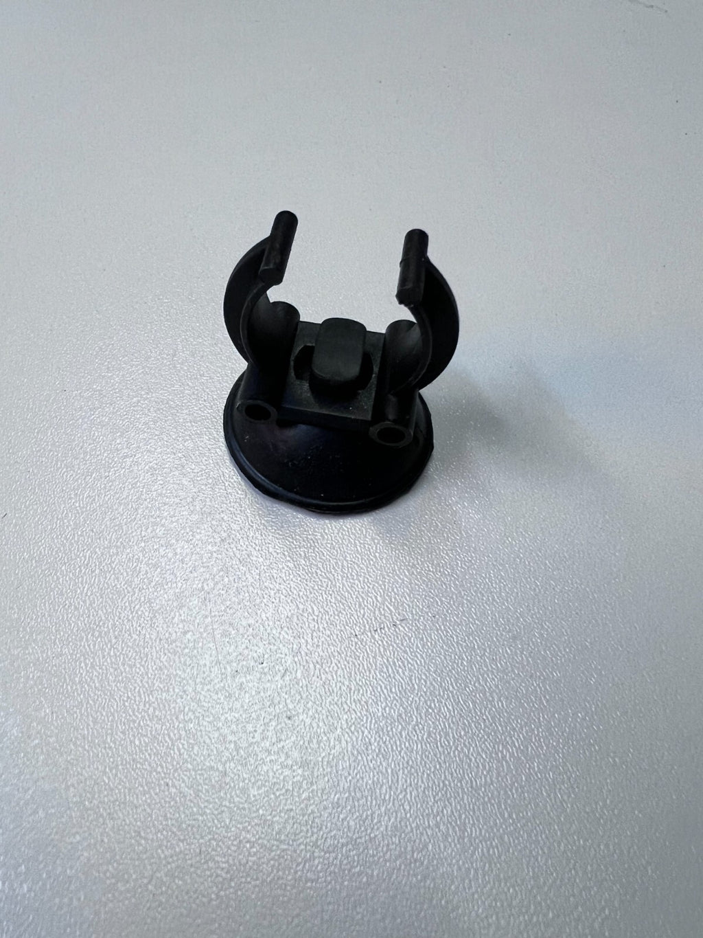 Aquarium Terrarium Saugnapf-Halter Clips Schlauch-Rohrhalter