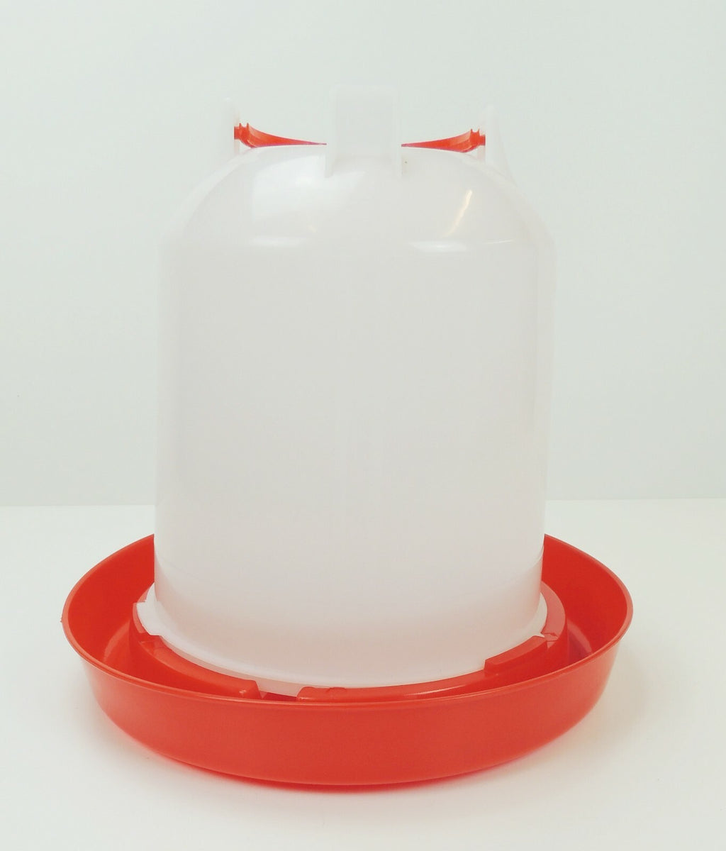 Stülptränke, Tränke, Wassertrog, Futtertrog, Futterspender für Geflügel Hühner