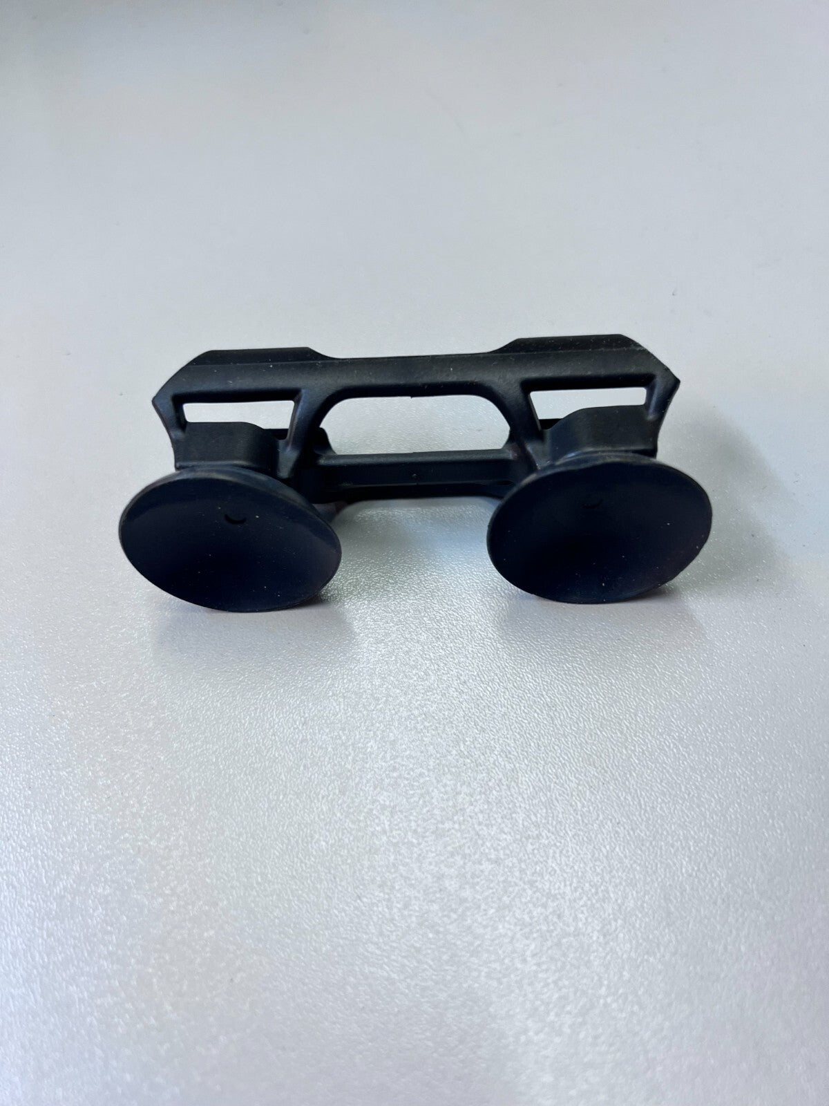 Aquarium Terrarium Saugnapf-Halter Clips Schlauch-Rohrhalter