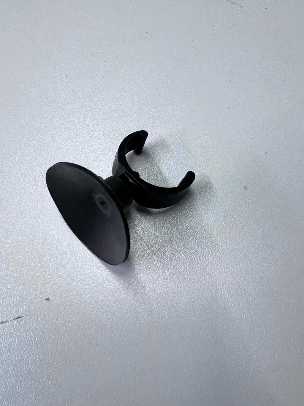 Aquarium Terrarium Saugnapf-Halter Clips Schlauch-Rohrhalter