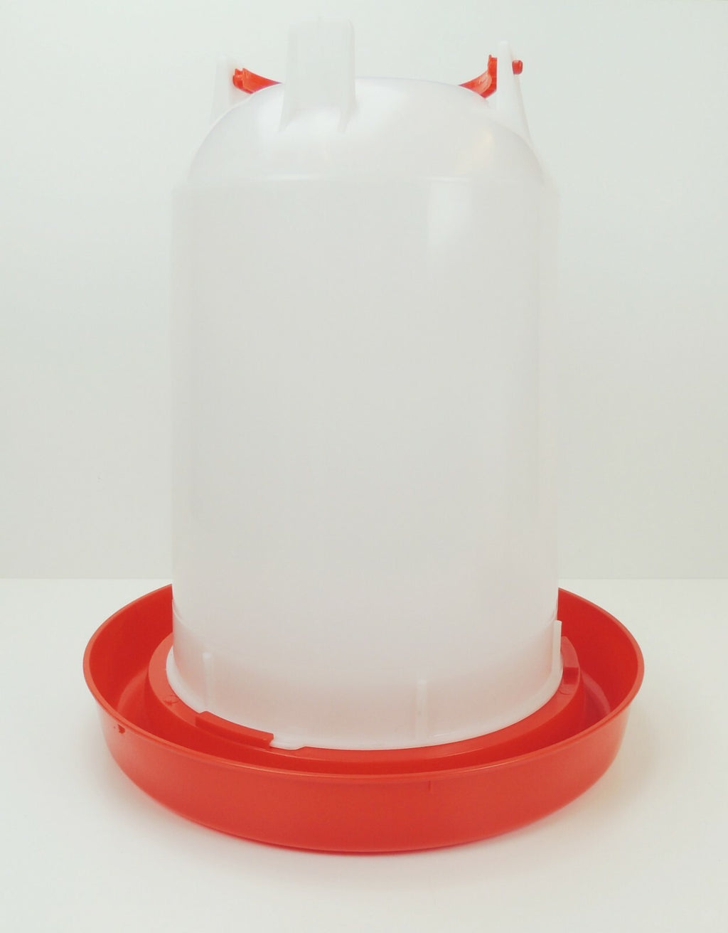 Stülptränke, Tränke, Wassertrog, Futtertrog, Futterspender für Geflügel Hühner