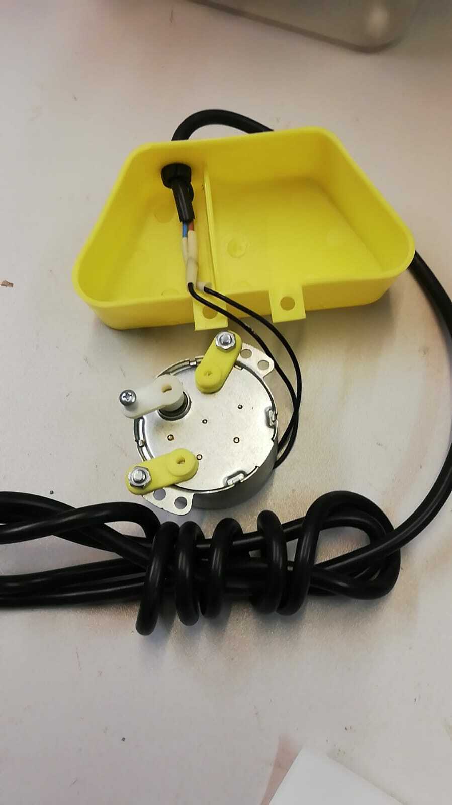 Motor für C4 Inkubator  Campo24