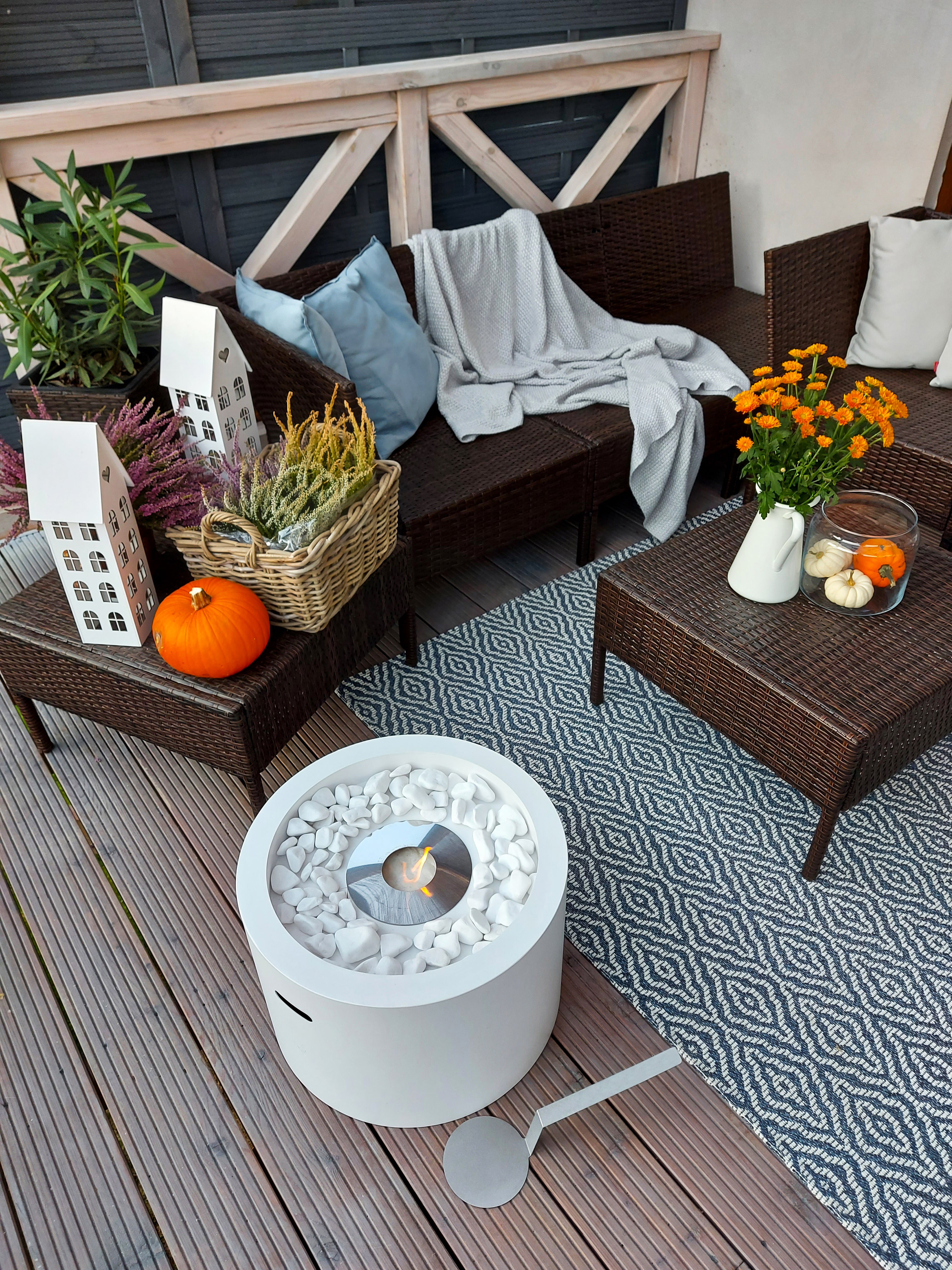 Campo24 - Fire bowl round white - 47.5x32.5cm - Garden fire bowl / Outdoor fire bowl / Fire bowl for terrace / Modern design fire bowl