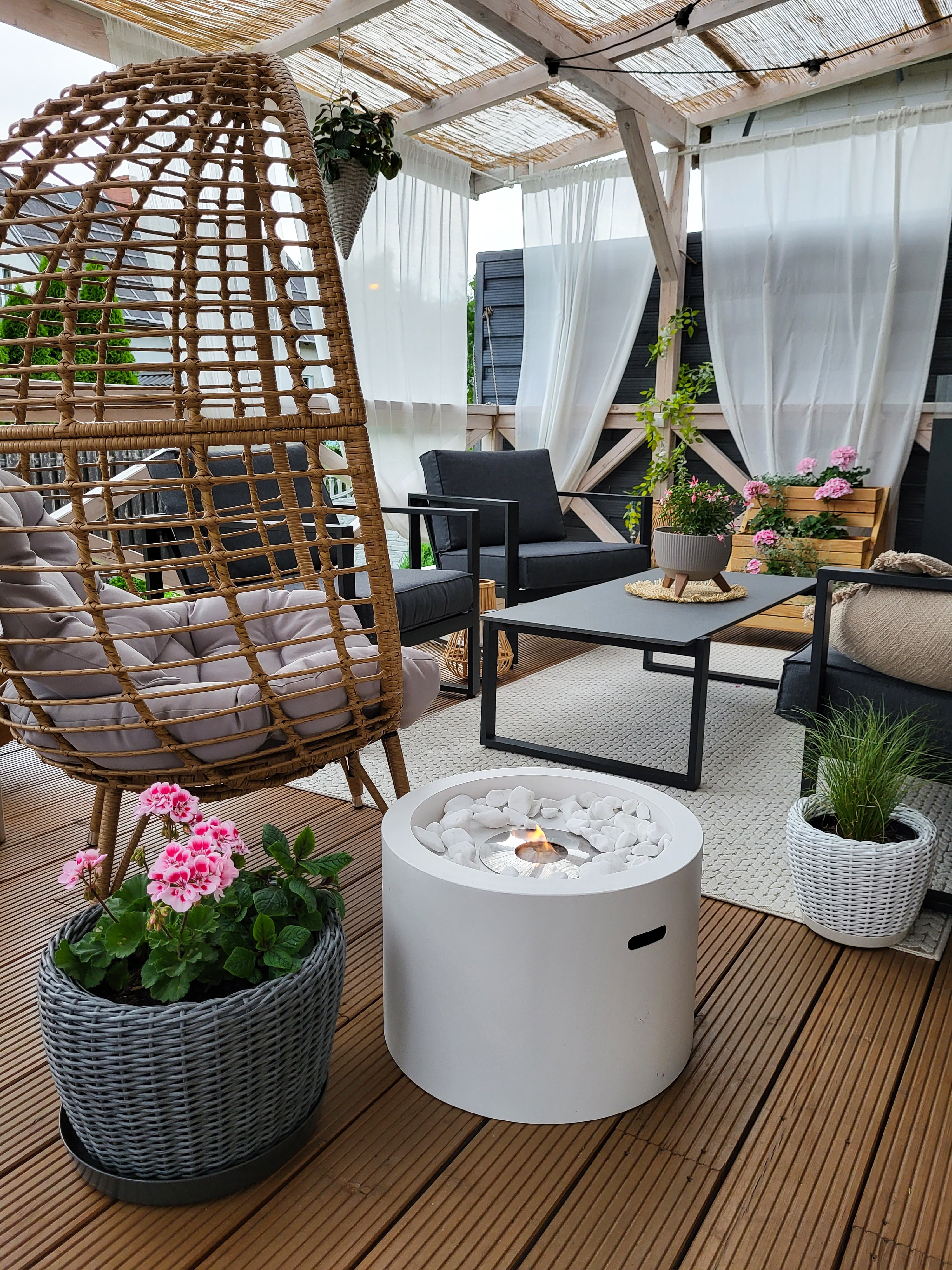 Campo24 - Fire bowl round white - 47.5x32.5cm - Garden fire bowl / Outdoor fire bowl / Fire bowl for terrace / Modern design fire bowl