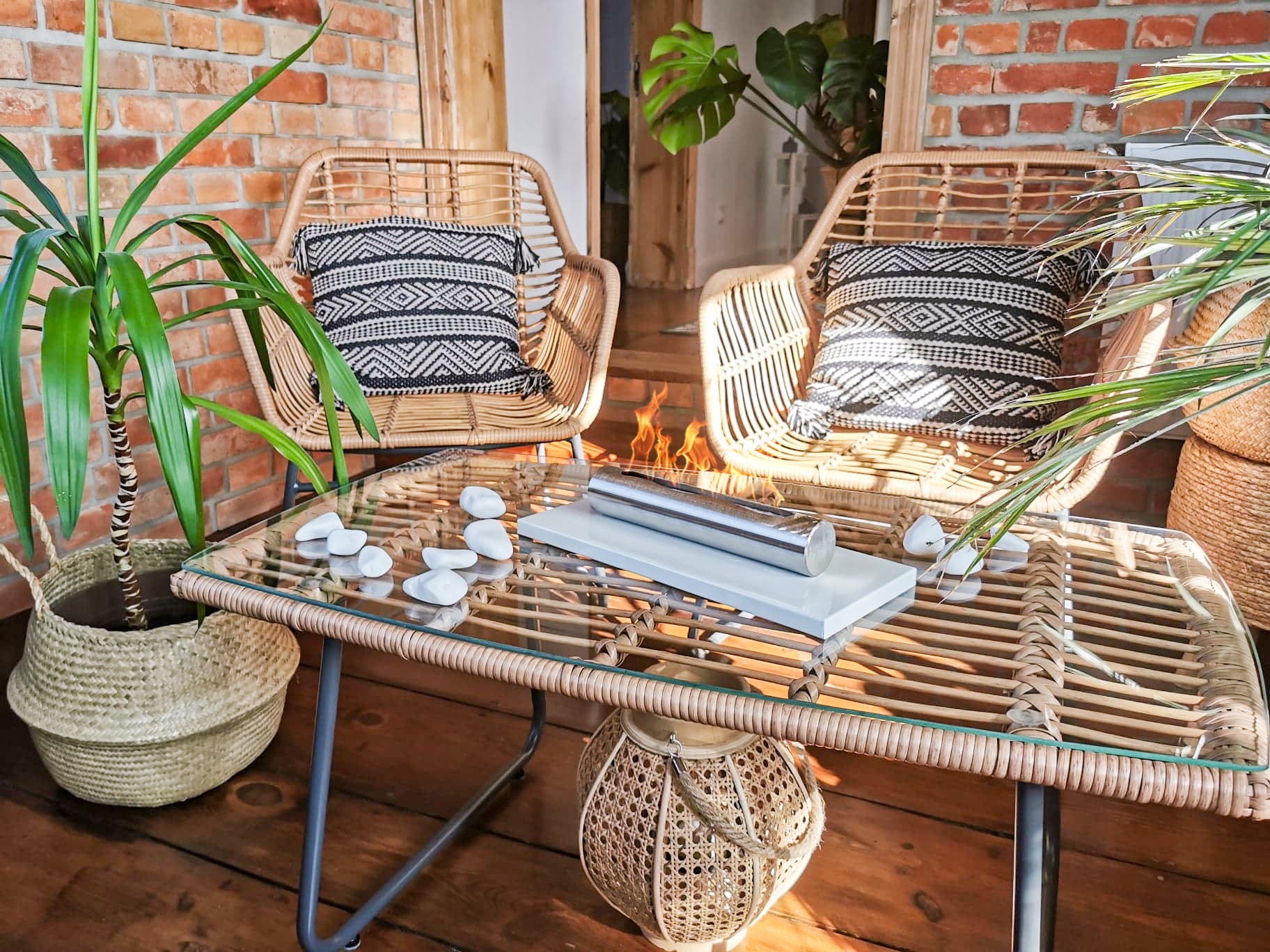 Campo24 Tischkamin Edelstahl Bioethanol – elegantes Tischfeuer Ethanol für Indoor & Outdoor – kompakte Ethanol Feuerstelle für Balkon, Terrasse & Garten – Feuertisch Outdoor Design – 0,5L Edelstahl Brenner