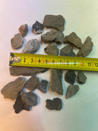 Campo24 Caciumcarbid 1kg Karbid Granulat für Karbidlampe & Maulwurfbekämpfung hohe Qual